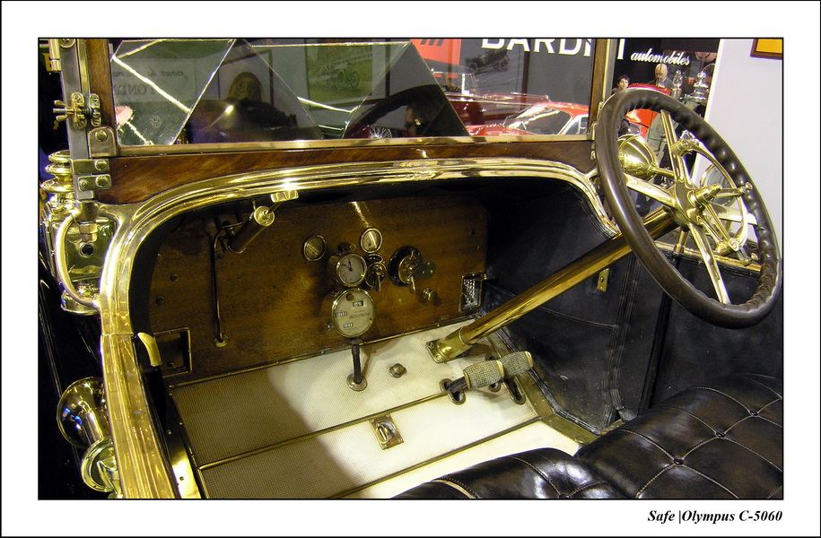 2005 - 02 - Retromobile 071